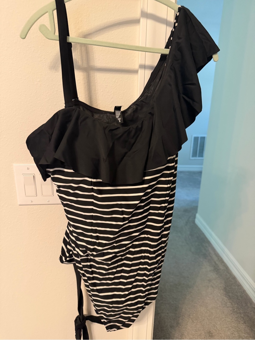 Retro Chic Black & White Striped One-Piece with Waist Tie - Picture 4 of 4